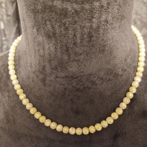 Green bead necklace 17 in